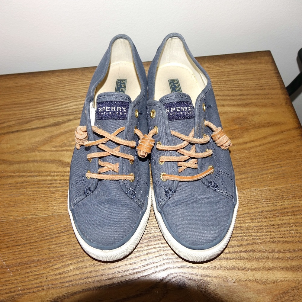Sperry pier wave slip on sneakers